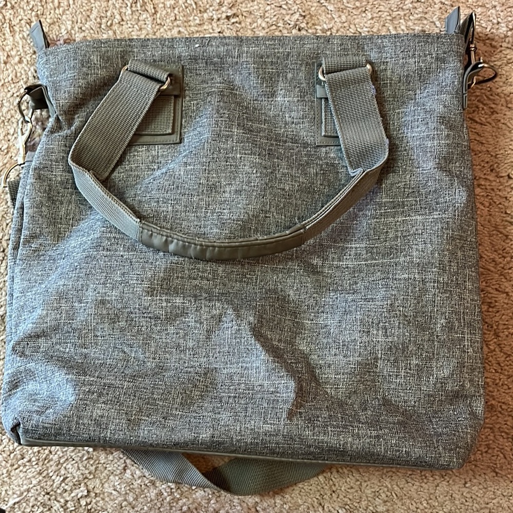 Initial R Crossbody Bag - Picture 3 of 7